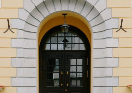 Montaż drzwi – Koszalin i inne lokalizacje